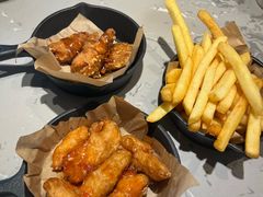 -必胜客(欢乐颂店)