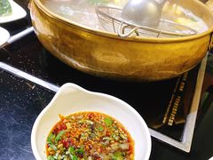 -潮汕三宝鲜牛肉火锅