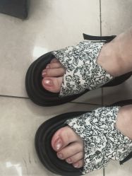 -尤米一站式美甲美睫