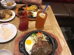 -凡塔斯牛排餐厅(厚街万达店)