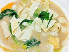 麻辣烫-财经大学学生公寓食堂