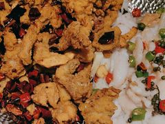 -小鱼小牛·鱼牛干锅·脆鱼火锅(世欧广场店)