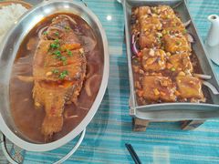 -自游人·美食一楼