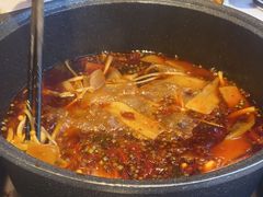 -佬缸炮江湖川菜(玉林店)