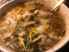-桂二老坛酸菜鱼(三街两巷店)