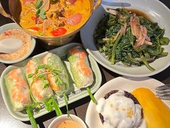 -大头虾越式风味餐厅(光明广场店)