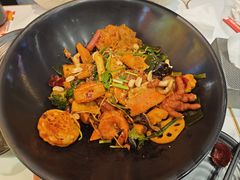 -醉人椒麻辣香锅(王府井喜悦店)