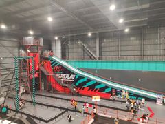 -极限PLAY运动娱乐新世界·团建派对潮玩休闲馆·室内蹦极高空游乐园