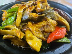 双菇面筋煲-胡子饮食店