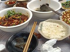 -晏老九豆花饭家常菜(上海城店)
