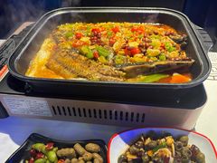 -云晓光头烧烤吧(川沙绿地店)