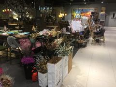 -魔方城市书房(中街益田店)