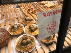 -Dough&Joe团憩(瑞虹天地月亮湾店)
