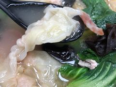 三鲜馄饨-刘长兴(逸仙桥店)