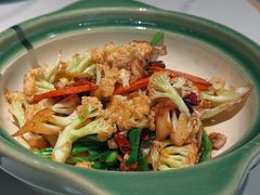 小炒菜花-费大厨辣椒炒肉(房山龙湖天街店)