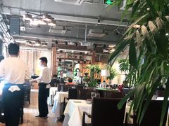 大堂-泓0871臻选云南菜·味庄