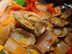 -巴厘龙虾·榜首油焖大虾(音乐学院·沿江酒馆店)