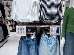 -优衣库(北京万柳华联购物中心店)