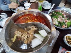 -顺水湾·牛肉牛杂火锅(驾鹤店)