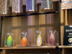 -Laderach 莱德拉(上海环贸iapm店)