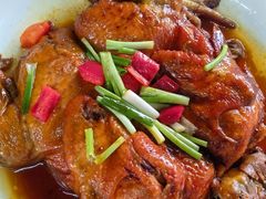-芦茨金富饭庄·25年老字号·专做稻草鸡