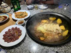 -山里屯铁锅炖(哈尔滨中央大街店)