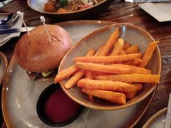 牛肉汉堡-COMMUNE RESERVE幻师(愚园路店)