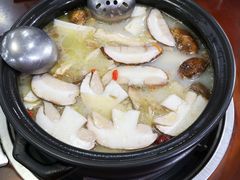 -菌之家·专业纯野生菌火锅·特色炒菌