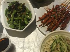 -霄汉牛三鲜湖北砂锅菜(万松园2店)