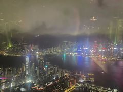 -OZONE 顶楼酒吧(香港丽思卡尔顿酒店)