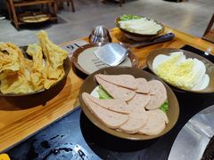-锅来乐地锅鸡(安亭店)
