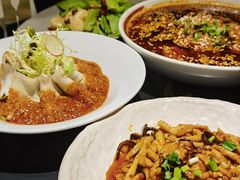 -麻六记(凤凰汇店)