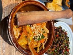 舂柠檬鸡爪-云海肴·汽锅鸡·云南菜(美罗城店)