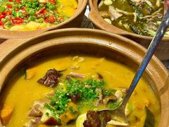 -李双猪·小龙虾·烧烤·羊肉煲(乐山店)