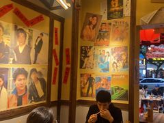 -有红鸡毛店·砂锅菜(抚琴夜市店)