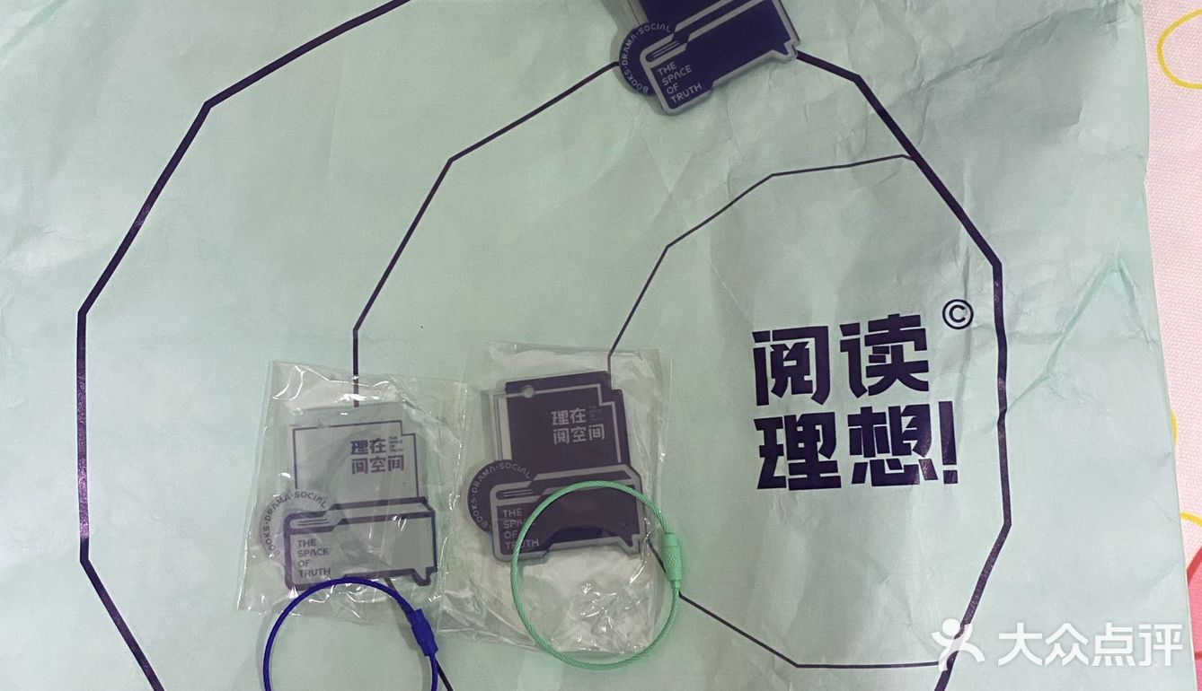薅，，，一堆帆布袋