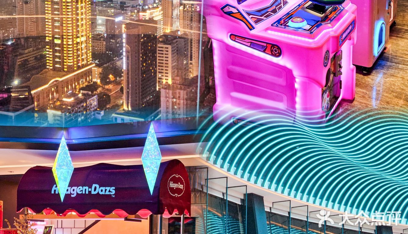 360度旋转的高空自助，难怪香港的朋友们敲爱！