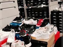 -五环Outlets(高新工厂店)