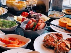 -淡尾·海鲜自助概念餐厅(虹桥南丰城店)