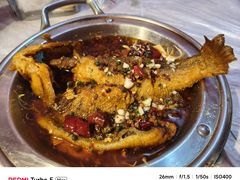 香辣烤鲈鱼-可可大虾武汉土菜大排档(万松园1店)