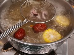 牛腩清汤锅底-潮界(虹桥新天地店)