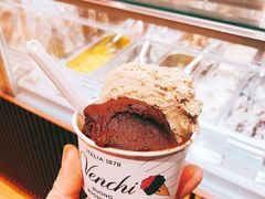 -VENCHI 闻绮(上海佛罗伦萨小镇店)