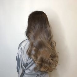 -TOP HAIR SALON