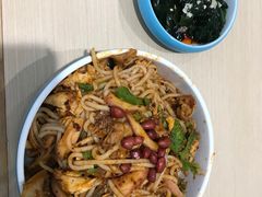 -灵芝妹子海鲜米线(劳动公园店)