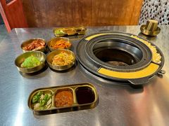 -釜山火炉·海鲜烤肉(紫藤路店)