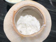 -东椰·海南椰子鸡火锅(朝阳门店)