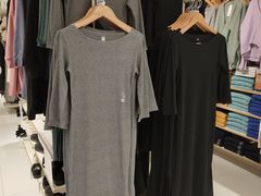 -优衣库(北京万柳华联购物中心店)