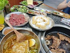 -红泥小火炉·东北泥炉烤肉(天一旗舰店)