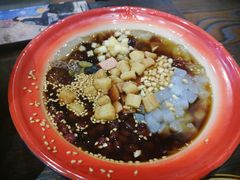 冰粉-爆炸头阿姨小四川正宗川味小吃(无任何分店)
