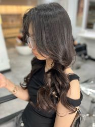 -镁连社·美联社